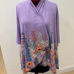 Handpainted lavender swing jacket, elbowlength sleeves, like new, fits any size!